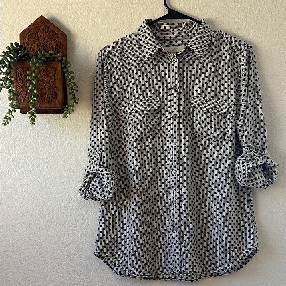 LOFT Black and White Polka Dot Button-Down Shirt